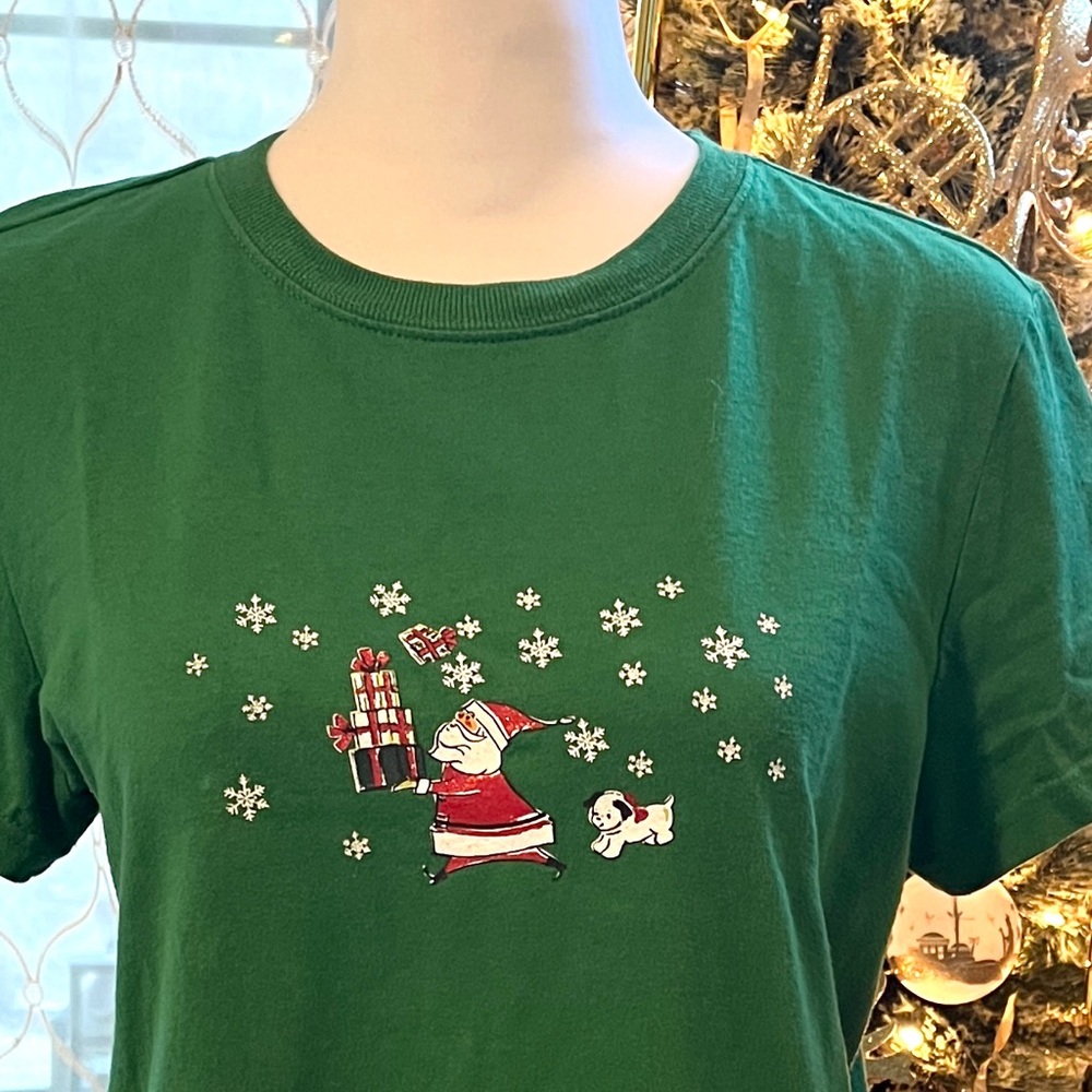Target Green Short Sleeve Tee with Santa and Puppy Snowflake Graphic - Picture 2 of 10